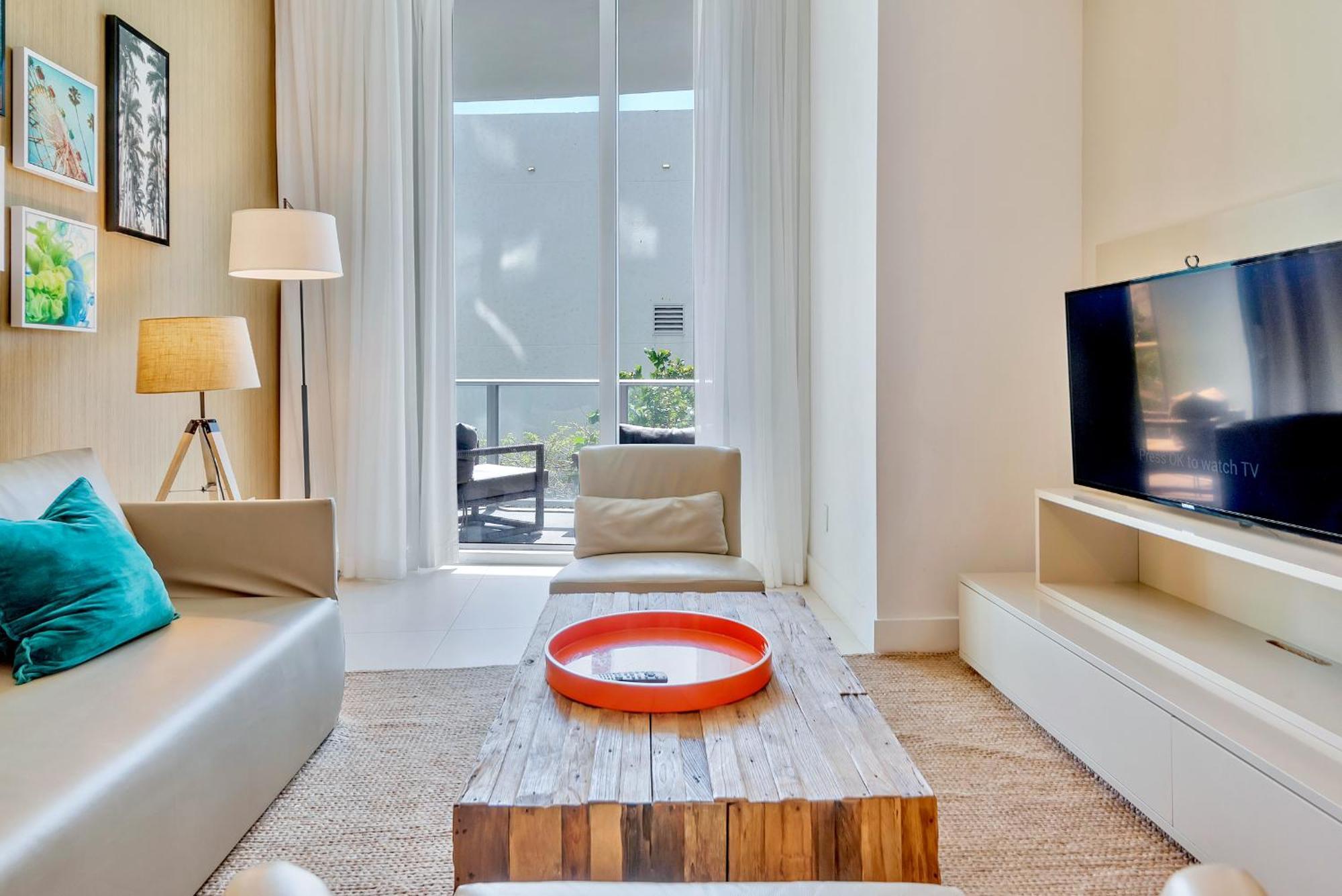 203-1Br/1Ba At The Beach Gem! Lux Amenities! Hollywood Exterior photo
