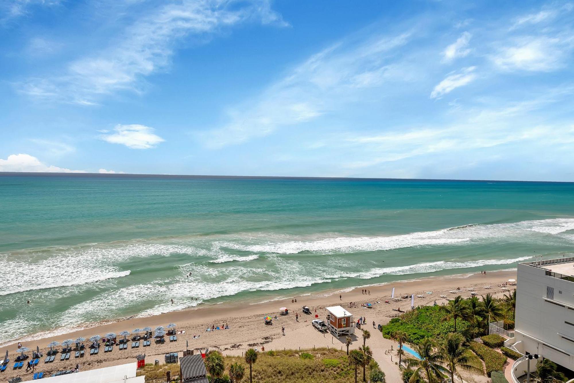 203-1Br/1Ba At The Beach Gem! Lux Amenities! Hollywood Exterior photo